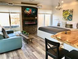 Perfect Getaway with Hottub Bella Vista